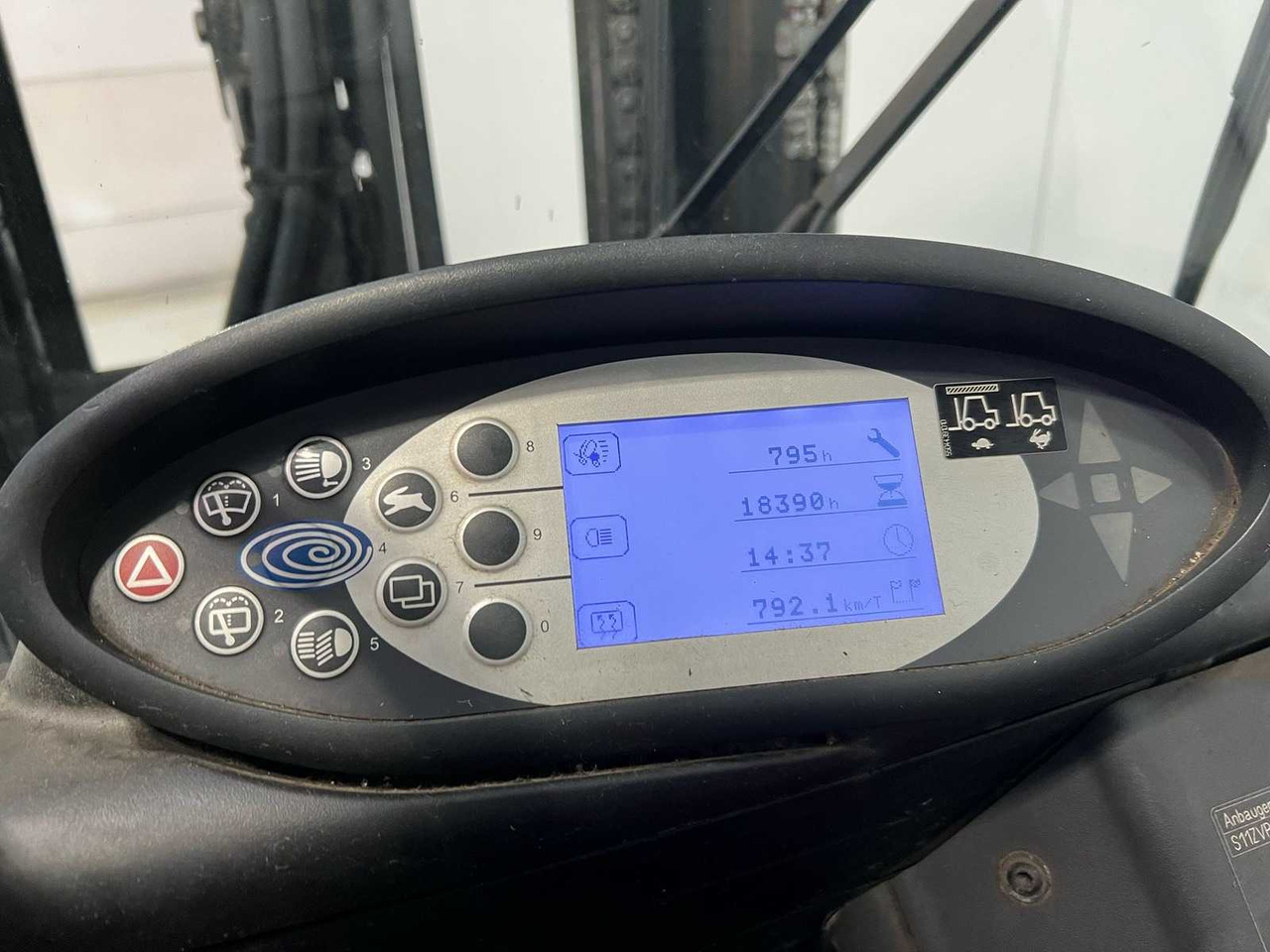 STILL - 2017 - RX 20-18 - FORKLIFT - TRIPLEX - FORK SETTER - SIDE-SHIFT - FREE-LIFT - Empilhador: foto 5 STILL - 2017 - RX 20-18 - FORKLIFT - TRIPLEX - FORK SETTER - SIDE-SHIFT - FREE-LIFT - Empilhador: foto 5