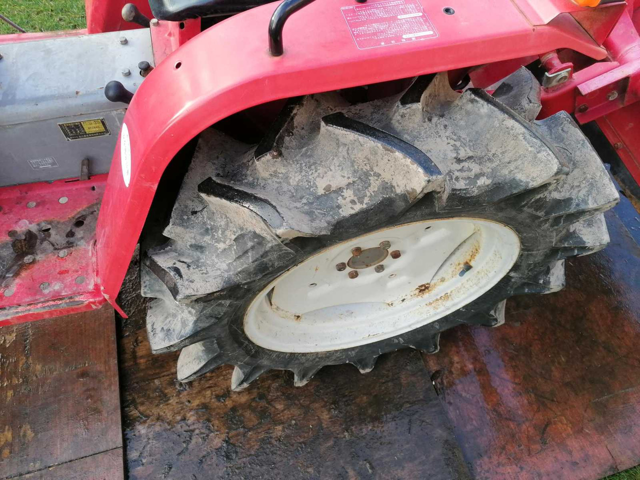 Mini trator Shibaura SP1540: foto 9 Mini trator Shibaura SP1540: foto 9