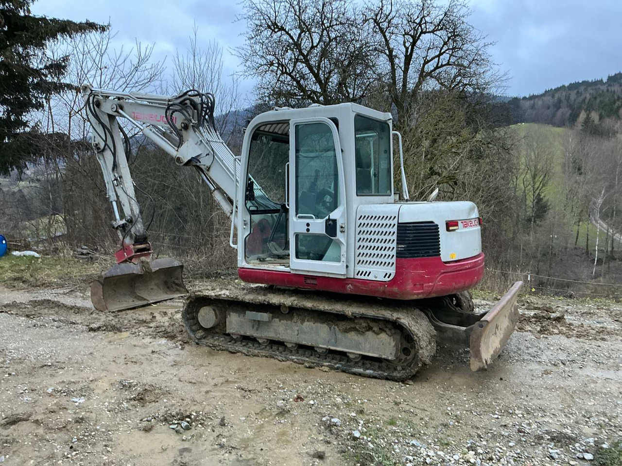 Takeuchi TB175 - Escavadora de rastos: foto 2 Takeuchi TB175 - Escavadora de rastos: foto 2