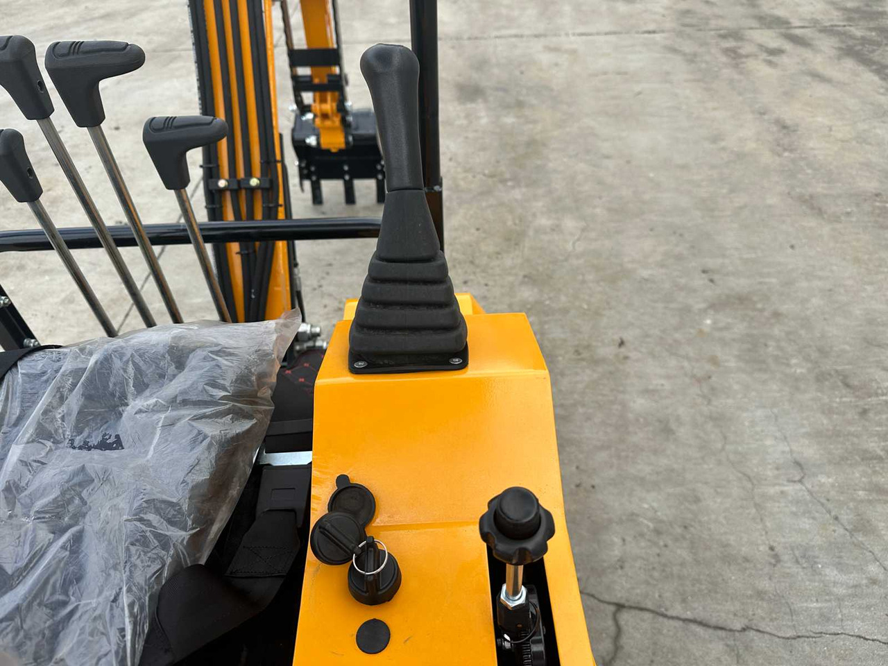 Escavadora de rastos VICSEC VS15C: foto 22