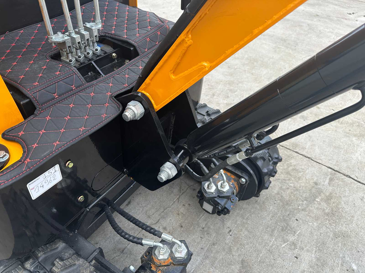 Escavadora de rastos VICSEC VS15C: foto 13