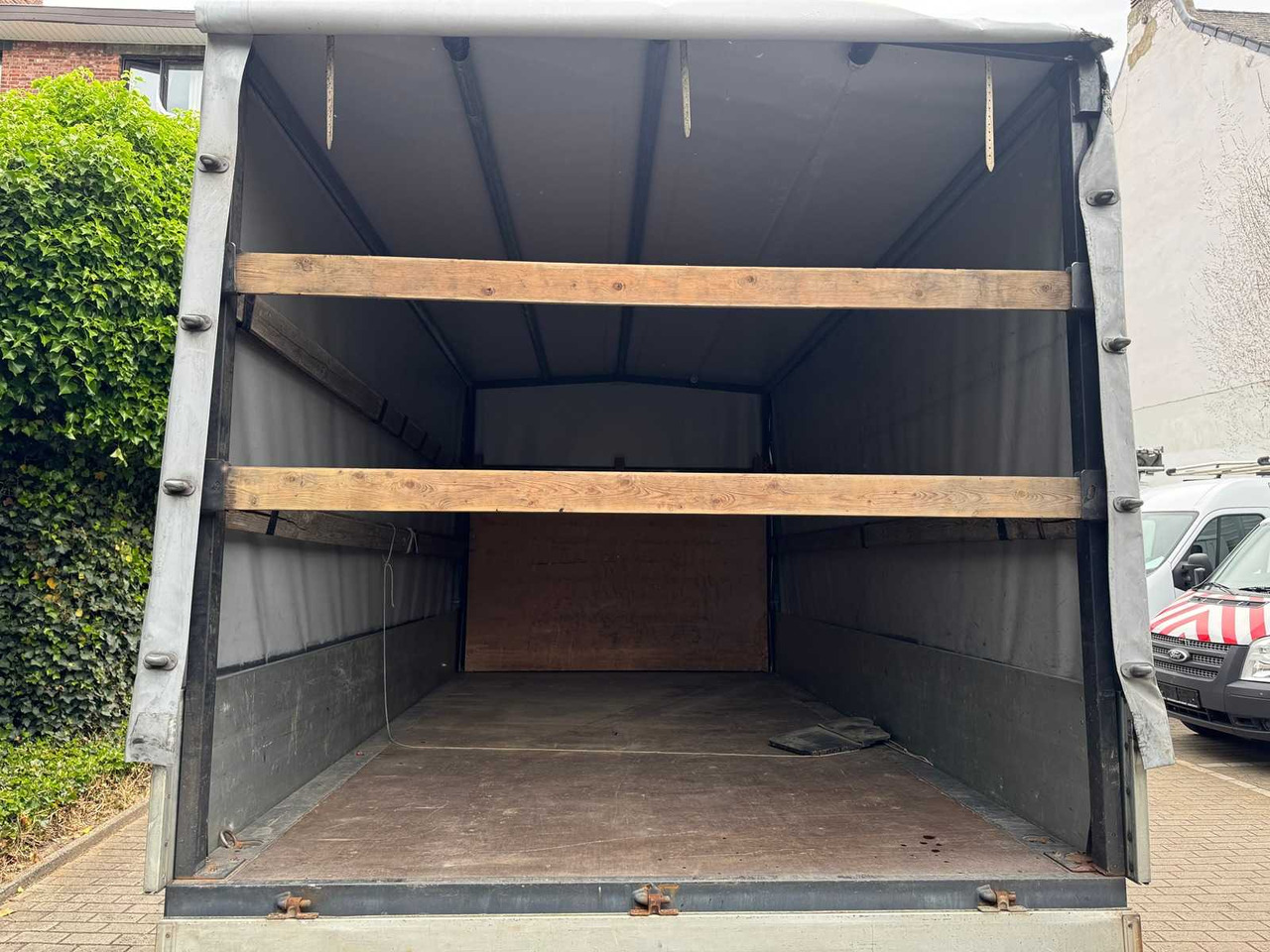 2004 PEUGEOT BOXER 2.8 DIESEL - Veículo comercial: foto 5 2004 PEUGEOT BOXER 2.8 DIESEL - Veículo comercial: foto 5