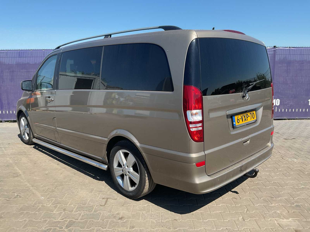 2012 - MERCEDES-BENZ - VITO - 122 CDI 320 L.DC LUX - COMMERCIAL VEHICLE - Veículo comercial: foto 4 2012 - MERCEDES-BENZ - VITO - 122 CDI 320 L.DC LUX - COMMERCIAL VEHICLE - Veículo comercial: foto 4