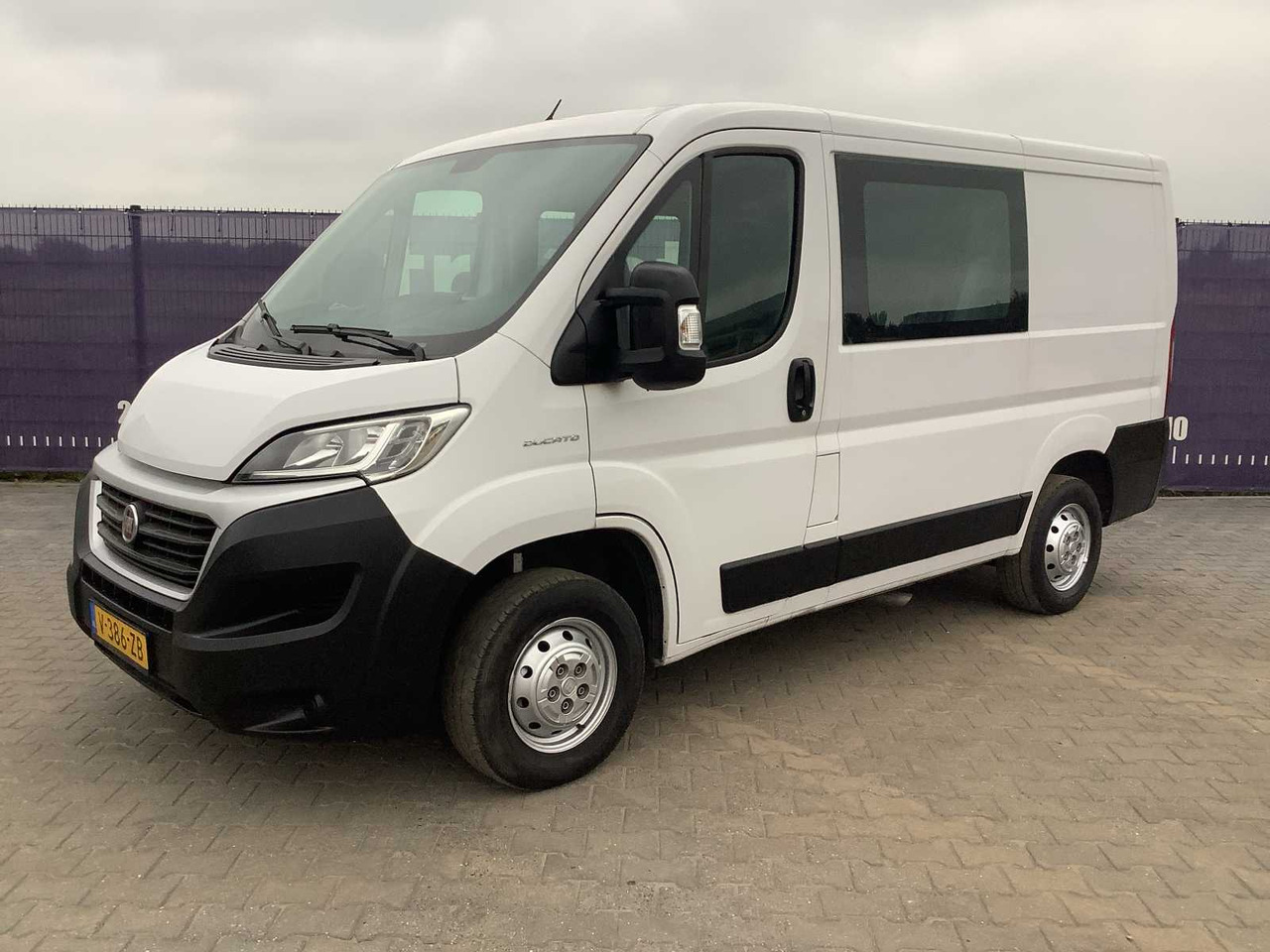 2019 - FIAT - DUCATO DC - COMMERCIAL VEHICLE - Veículo comercial: foto 1 2019 - FIAT - DUCATO DC - COMMERCIAL VEHICLE - Veículo comercial: foto 1
