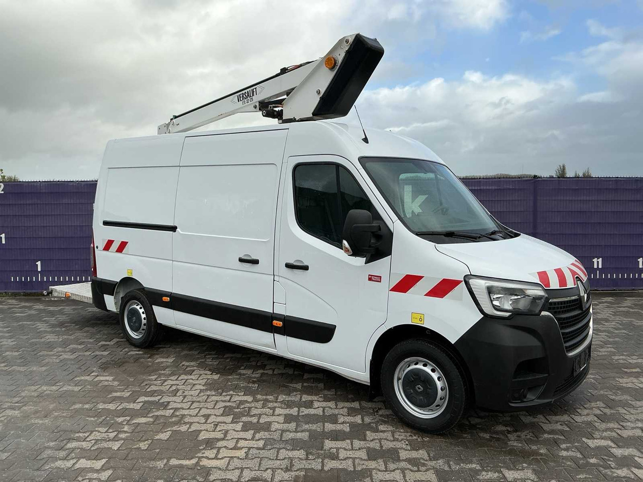 2020 - RENAULT - MASTER - T35 2.3 DCI L2H2 - COMMERCIAL VEHICLE/TRUCK-MOUNTED AERIAL PLATFORM 12.5M - Veículo comercial: foto 2 2020 - RENAULT - MASTER - T35 2.3 DCI L2H2 - COMMERCIAL VEHICLE/TRUCK-MOUNTED AERIAL PLATFORM 12.5M - Veículo comercial: foto 2