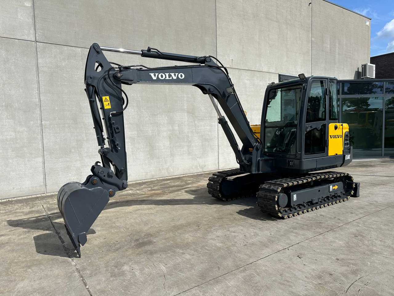 Volvo EC60C - Escavadora de rastos: foto 1 Volvo EC60C - Escavadora de rastos: foto 1