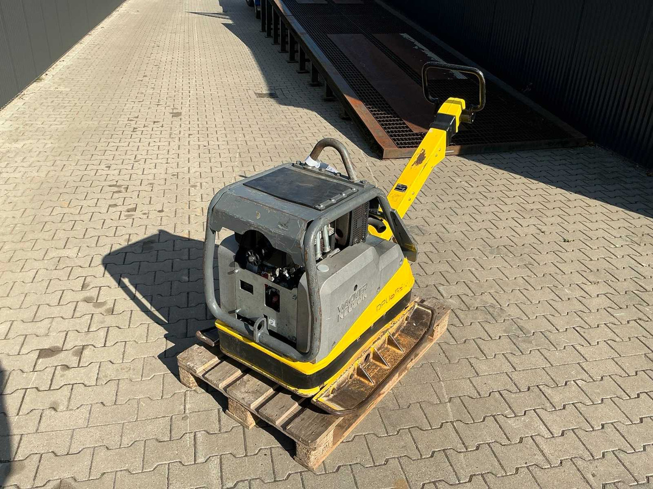 Wacker Neuson DPU6555Heap - Placas vibratórias: foto 2 Wacker Neuson DPU6555Heap - Placas vibratórias: foto 2