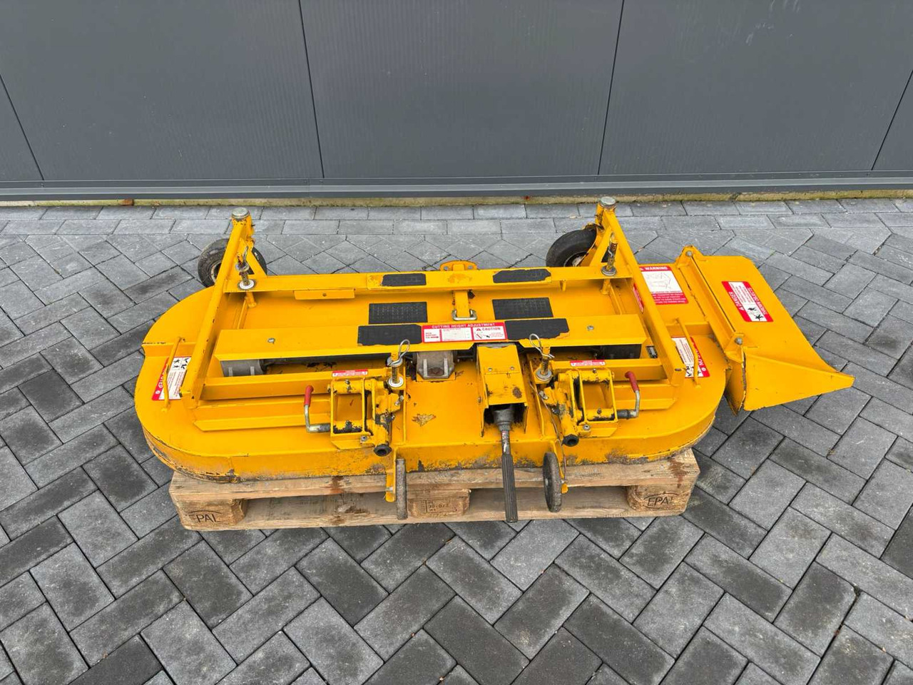 Walker  - Cortador de grama: foto 1 Walker  - Cortador de grama: foto 1