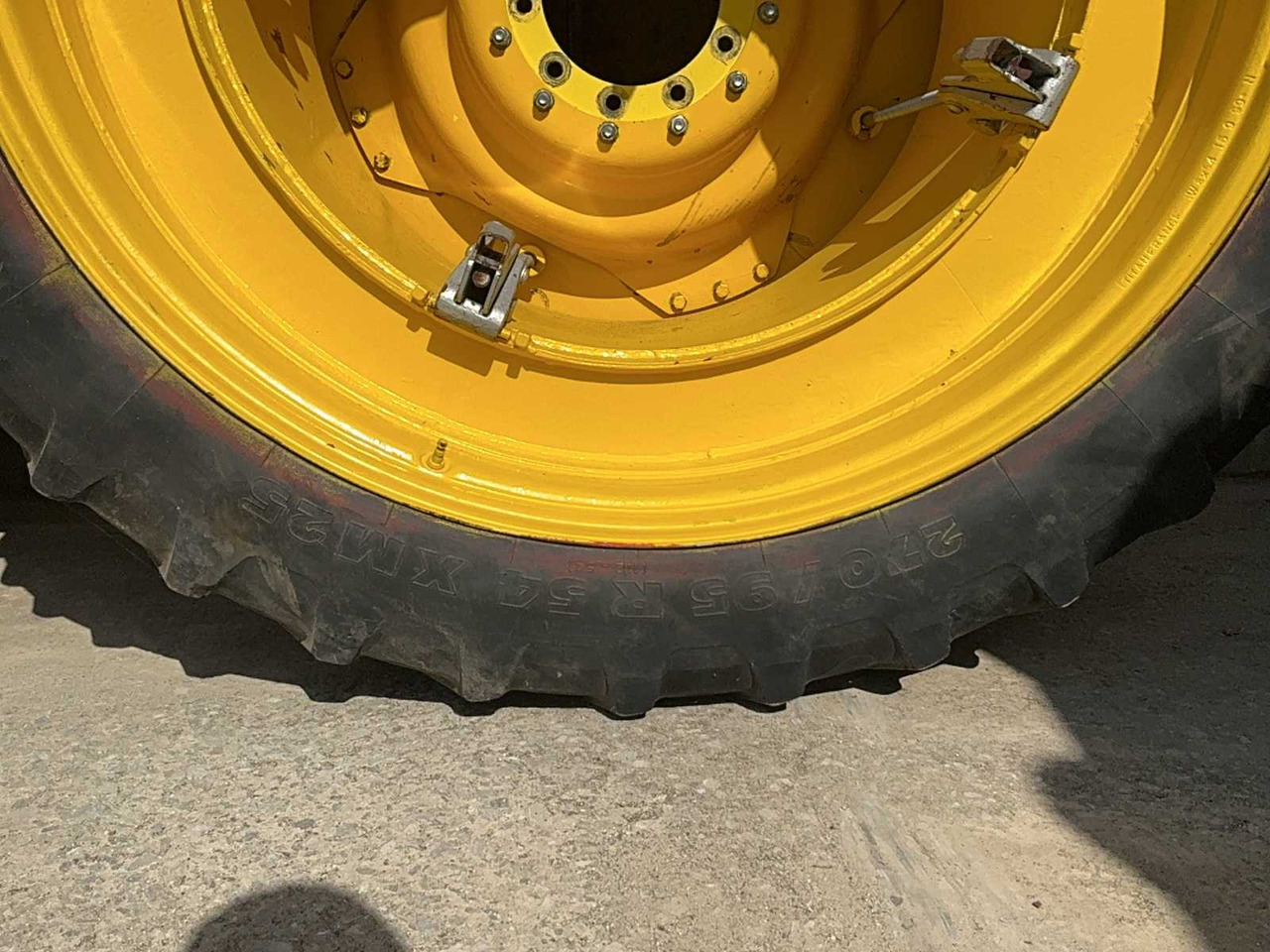 Wheel set - Double wheels 750mm - Jantes e pneus para Trator: foto 5 Wheel set - Double wheels 750mm - Jantes e pneus para Trator: foto 5