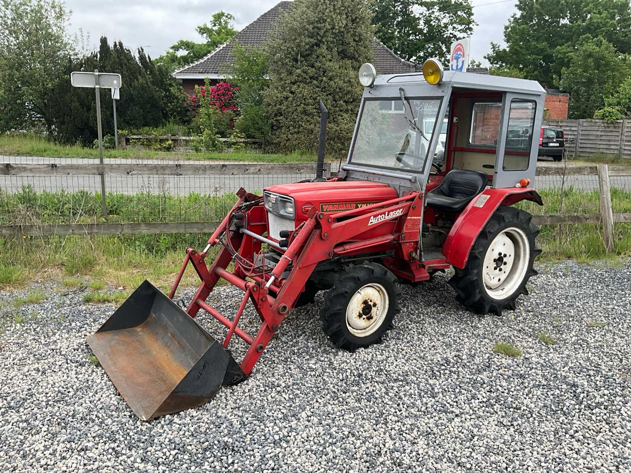 Yanmar YM1610D - Mini trator: foto 1 Yanmar YM1610D - Mini trator: foto 1