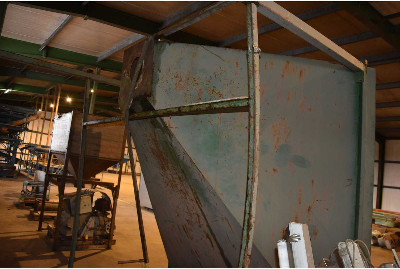 Auctions in the field of grain storage - Equipamento para armazenagem: foto 5 Auctions in the field of grain storage - Equipamento para armazenagem: foto 5