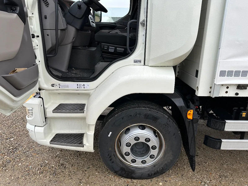 DAF LF 260 LF260.16 EURO6. 2022. - Camião de lona: foto 5 DAF LF 260 LF260.16 EURO6. 2022. - Camião de lona: foto 5