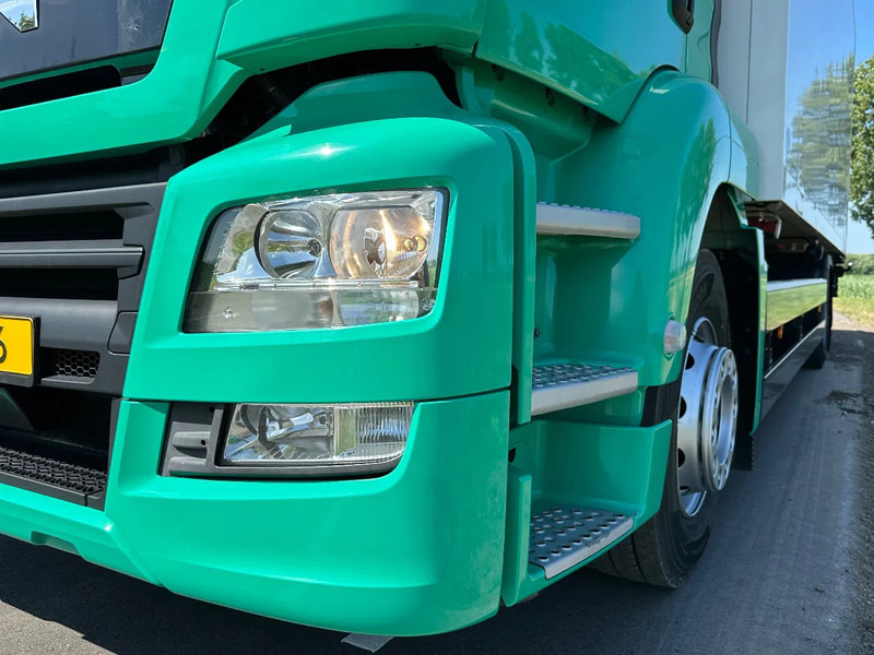 MAN TGS TGS 18.330 EURO6.2020 730x248x245 Als in NIEUWSTAAT! - Camião frigorífico: foto 4 MAN TGS TGS 18.330 EURO6.2020 730x248x245 Als in NIEUWSTAAT! - Camião frigorífico: foto 4