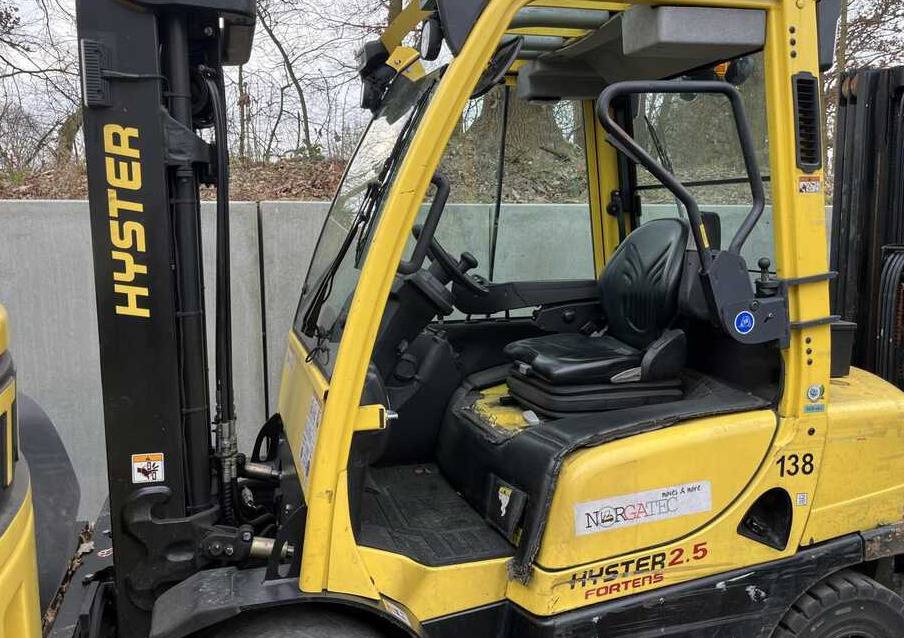 Hyster H2.5FT - Empilhador a diesel: foto 2 Hyster H2.5FT - Empilhador a diesel: foto 2