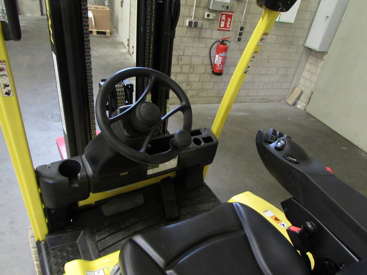 Hyster J2.0XNT MWB - Empilhador elétrico: foto 5 Hyster J2.0XNT MWB - Empilhador elétrico: foto 5