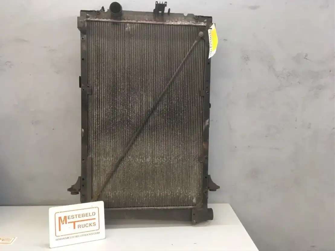 DAF CF 85 Radiateur - Sistema de arrefecimento para Camião: foto 1 DAF CF 85 Radiateur - Sistema de arrefecimento para Camião: foto 1