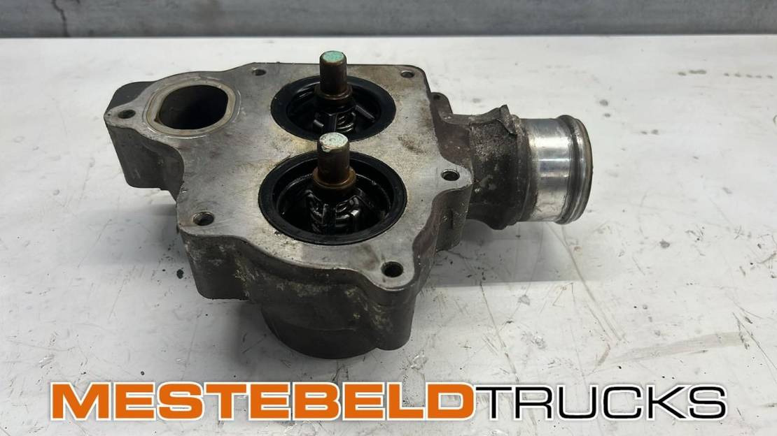 DAF Thermostaathuis MX 13 - Sistema de arrefecimento para Camião: foto 1 DAF Thermostaathuis MX 13 - Sistema de arrefecimento para Camião: foto 1