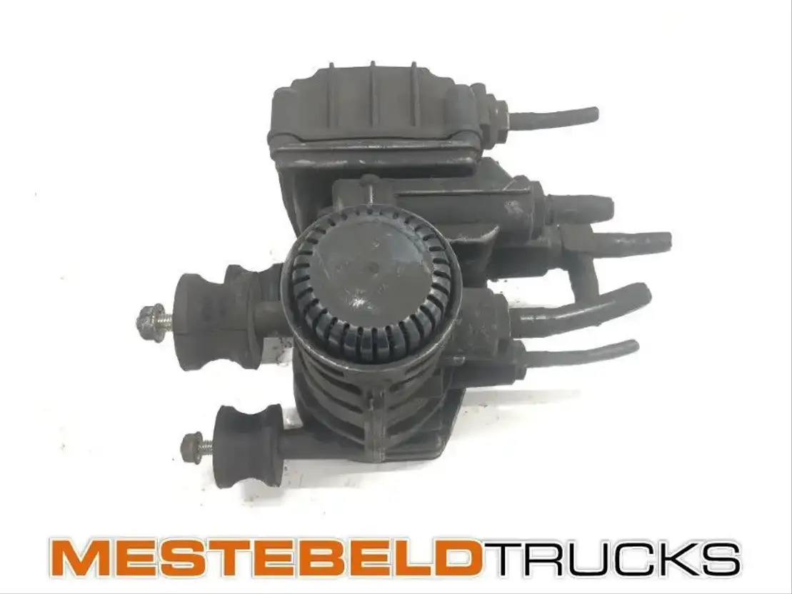 DAF Volgwagenstuurventiel - Motor para Camião: foto 1 DAF Volgwagenstuurventiel - Motor para Camião: foto 1