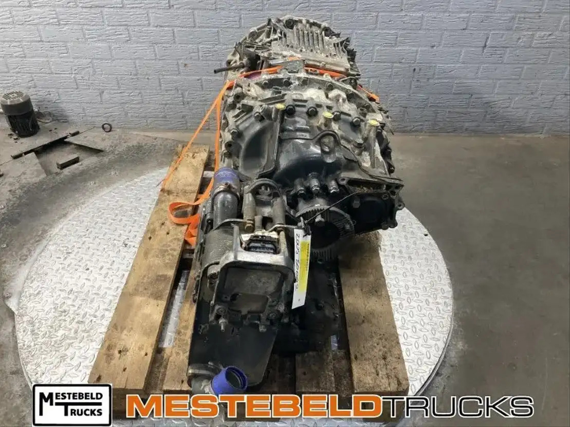 Iveco Versn bak Stralis - Caixas de velocidade e peças para Camião: foto 1 Iveco Versn bak Stralis - Caixas de velocidade e peças para Camião: foto 1