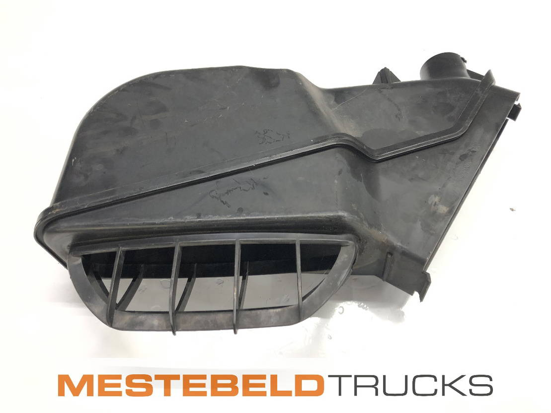 MAN Aanzuigstuk luchtfilter - Filtro de ar para Camião: foto 1 MAN Aanzuigstuk luchtfilter - Filtro de ar para Camião: foto 1