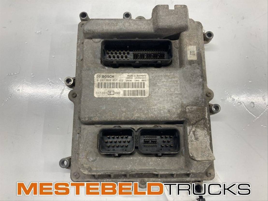 MAN EDC unit D2066 LF40 - Sistema elétrico para Camião: foto 1 MAN EDC unit D2066 LF40 - Sistema elétrico para Camião: foto 1