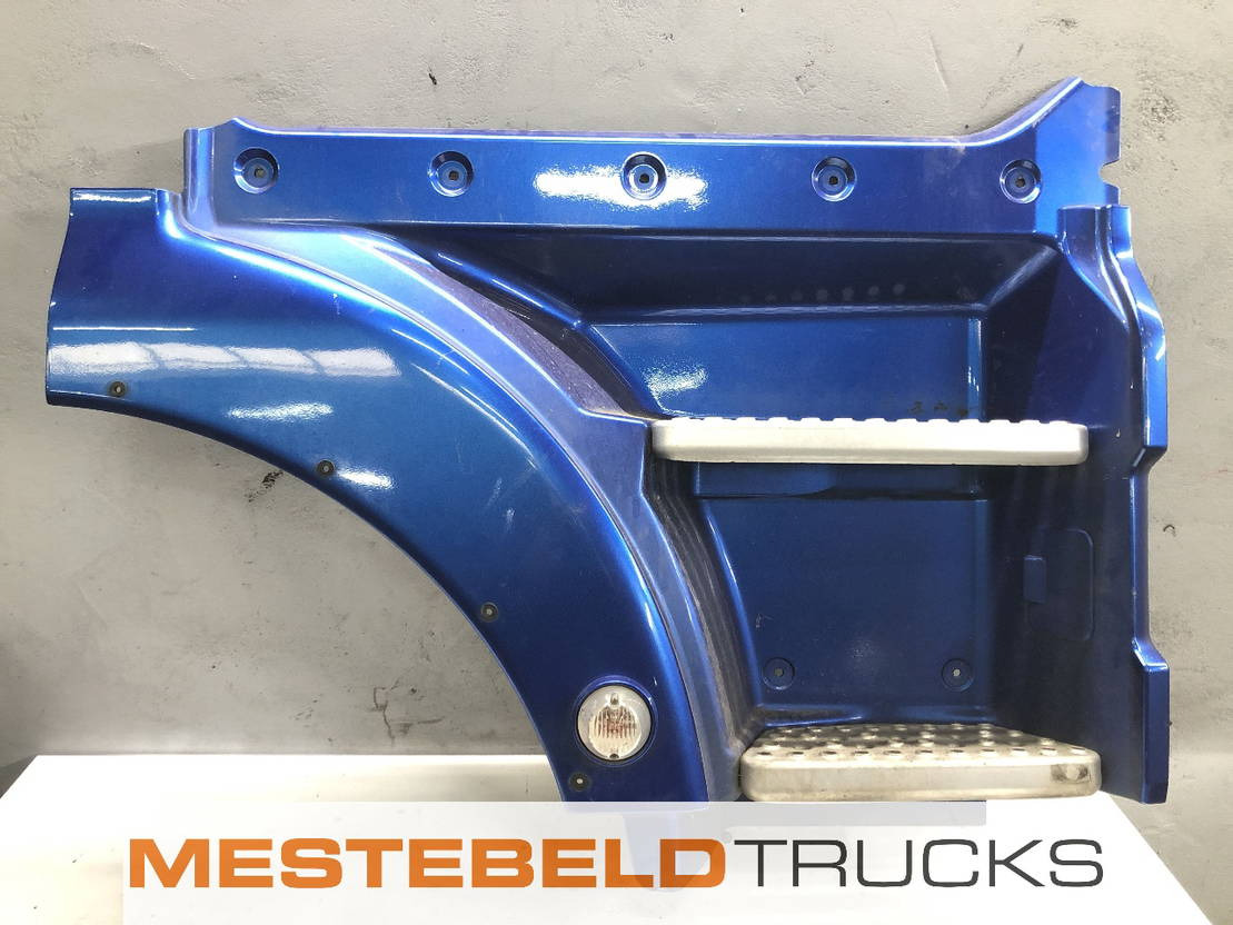 MAN Instapbak rechts - Cabine e interior para Camião: foto 1 MAN Instapbak rechts - Cabine e interior para Camião: foto 1