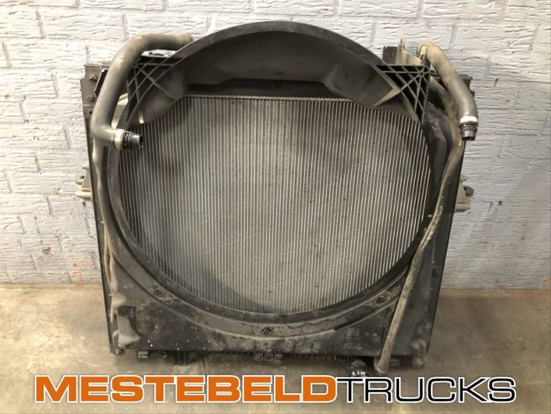 MAN Koelpakket - Sistema de arrefecimento para Camião: foto 2 MAN Koelpakket - Sistema de arrefecimento para Camião: foto 2