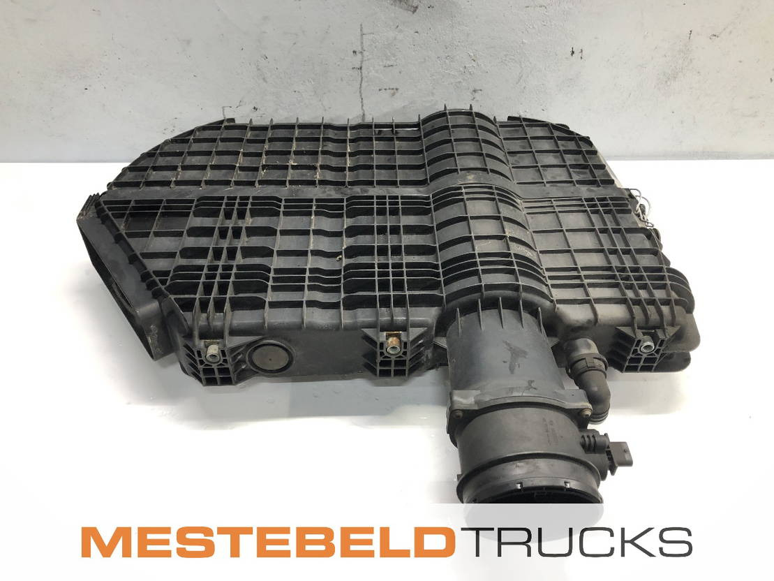 MAN Luchtfilter - Filtro de ar para Camião: foto 1 MAN Luchtfilter - Filtro de ar para Camião: foto 1