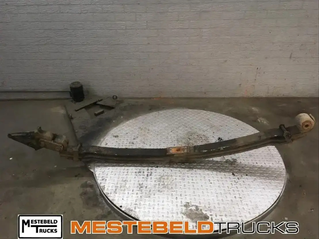 MAN Veerpakket 3-Blads van vooras - Estrutura/ Châssis para Camião: foto 1 MAN Veerpakket 3-Blads van vooras - Estrutura/ Châssis para Camião: foto 1