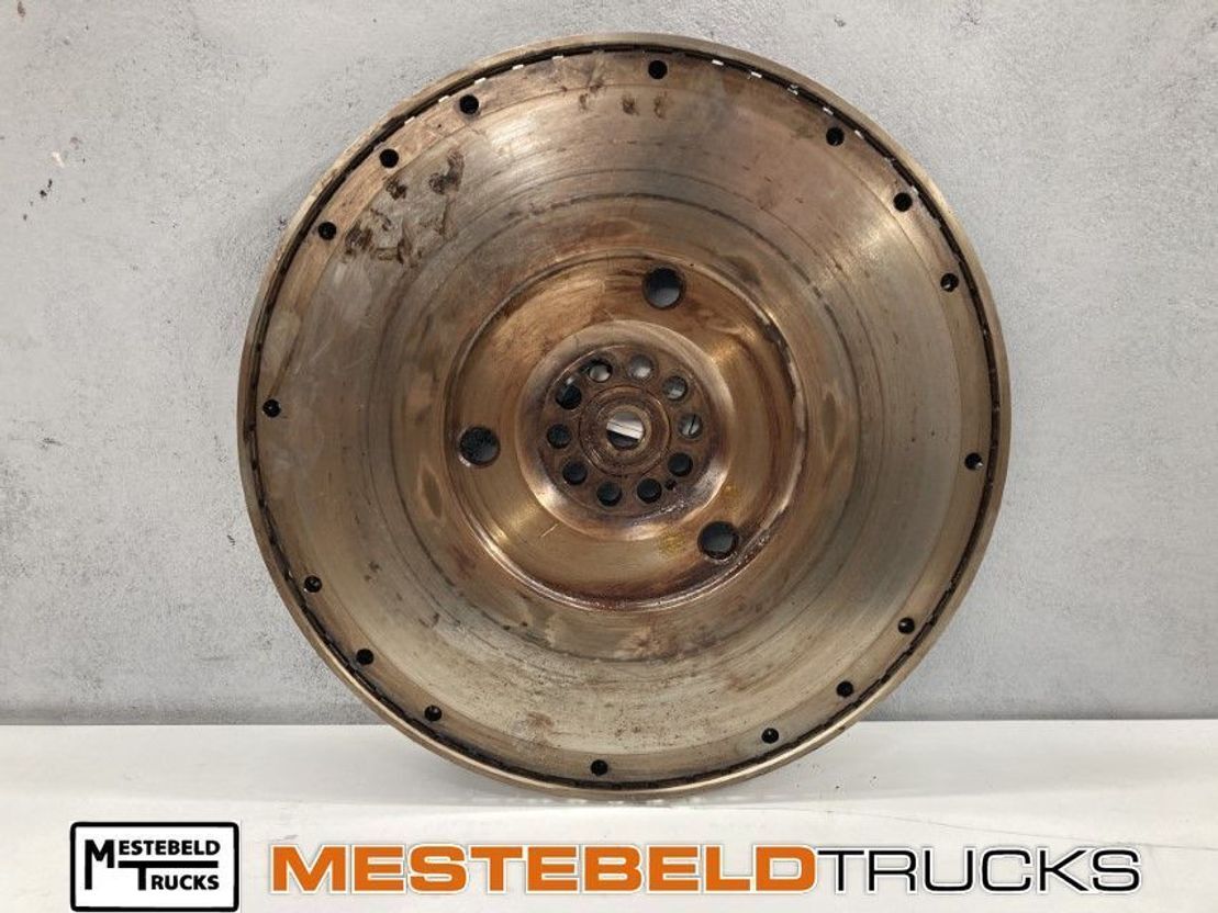 MAN Vliegwiel D2066 TGX - Motor e peças para Camião: foto 1 MAN Vliegwiel D2066 TGX - Motor e peças para Camião: foto 1