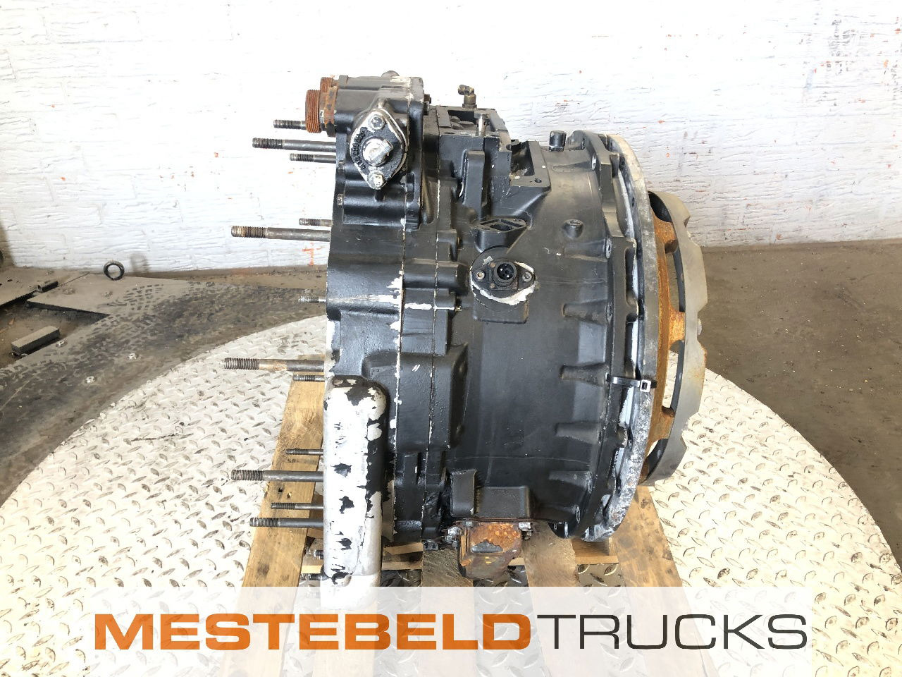 MAN WSK 440 + RE - Embreagem e peças para Camião: foto 4 MAN WSK 440 + RE - Embreagem e peças para Camião: foto 4