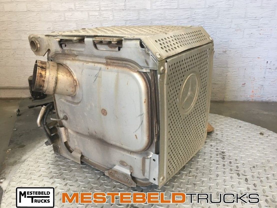 Mercedes-Benz Katalysator - Sistema de escape para Camião: foto 1 Mercedes-Benz Katalysator - Sistema de escape para Camião: foto 1