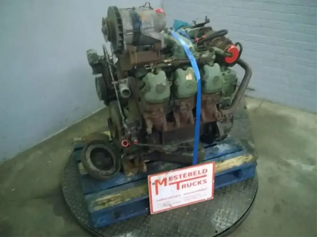 Mercedes-Benz Motor OM 421 A - Motor para Camião: foto 2 Mercedes-Benz Motor OM 421 A - Motor para Camião: foto 2