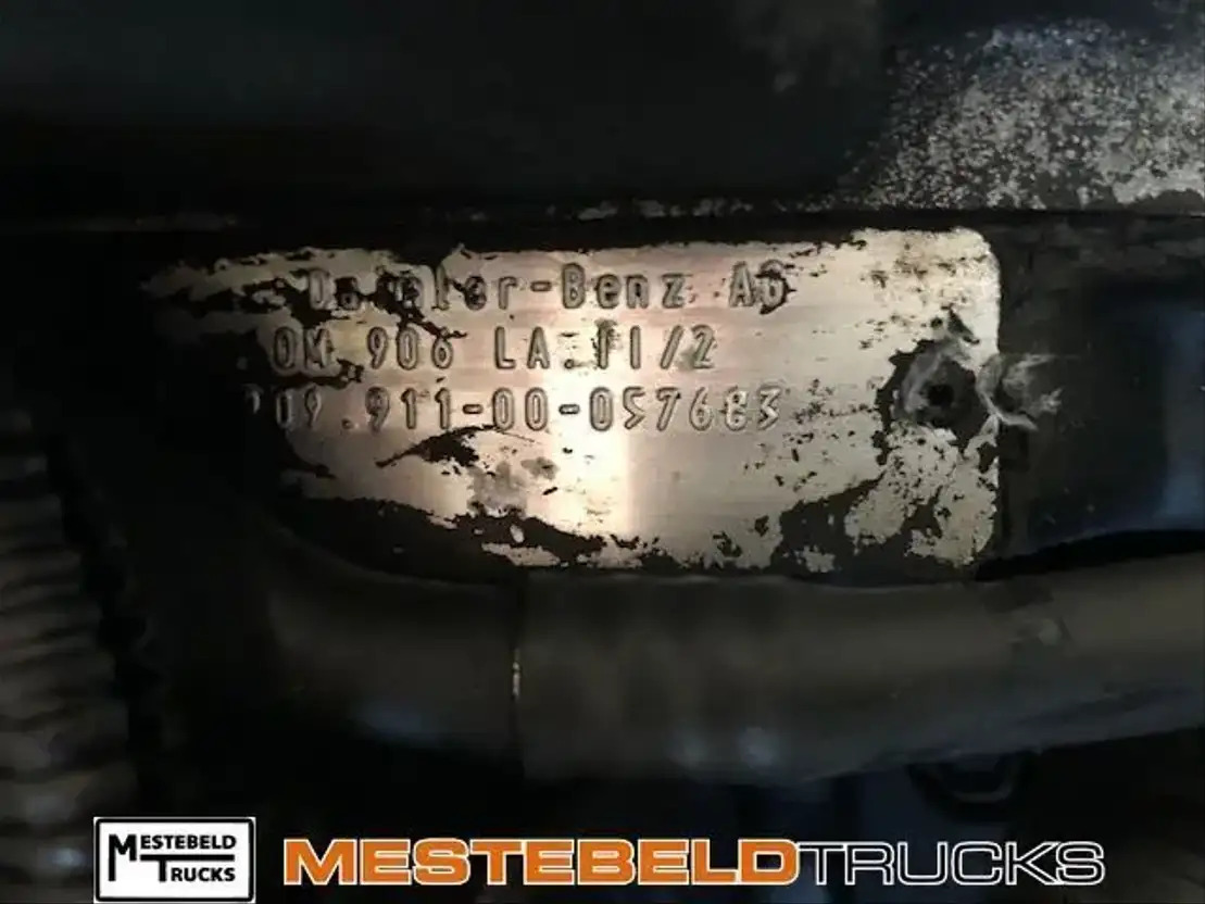 Mercedes-Benz Motor OM 906 LA II/2 - Motor para Camião: foto 4 Mercedes-Benz Motor OM 906 LA II/2 - Motor para Camião: foto 4