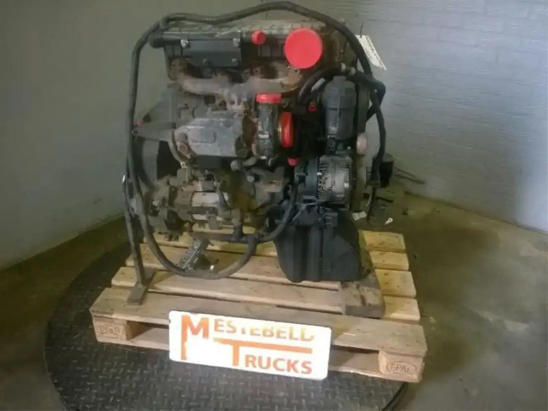 Mercedes-Benz Motor OM 924 LA - Motor para Camião: foto 2 Mercedes-Benz Motor OM 924 LA - Motor para Camião: foto 2