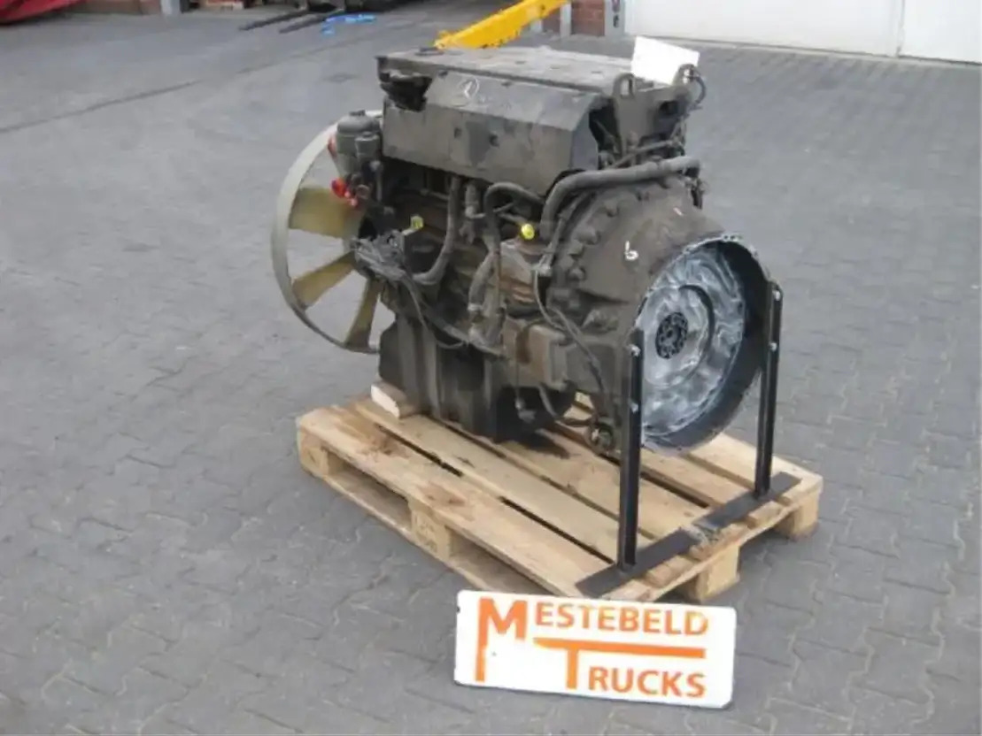 Mercedes-Benz OM 906 LA - Motor para Camião: foto 1 Mercedes-Benz OM 906 LA - Motor para Camião: foto 1