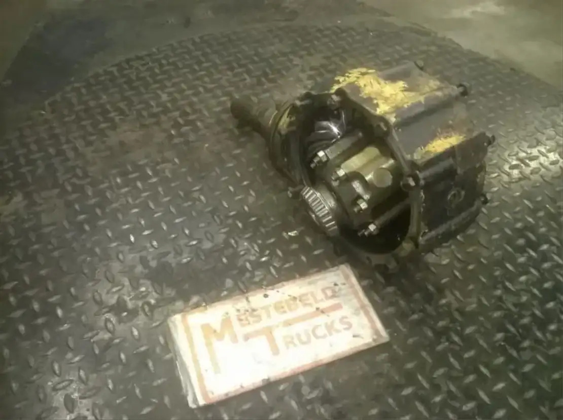 Mercedes-Benz Unimog - Eixo dianteiro para Camião: foto 1 Mercedes-Benz Unimog - Eixo dianteiro para Camião: foto 1