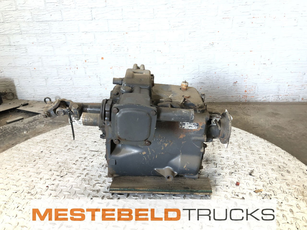 Mercedes-Benz Versnellingsbak G3/60-5/7.5 - Caixas de velocidade e peças para Camião: foto 2 Mercedes-Benz Versnellingsbak G3/60-5/7.5 - Caixas de velocidade e peças para Camião: foto 2