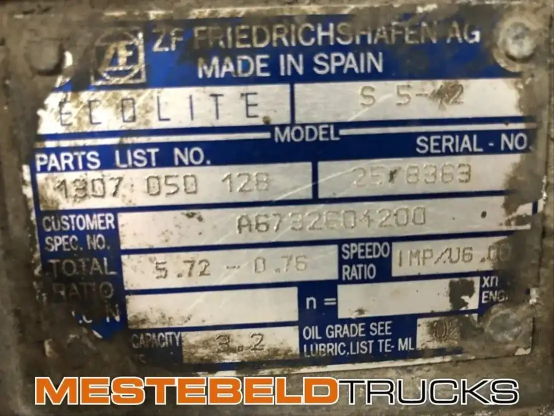 Mercedes-Benz Versnellingsbak S5-42 - Caixas de velocidade e peças para Camião: foto 5 Mercedes-Benz Versnellingsbak S5-42 - Caixas de velocidade e peças para Camião: foto 5