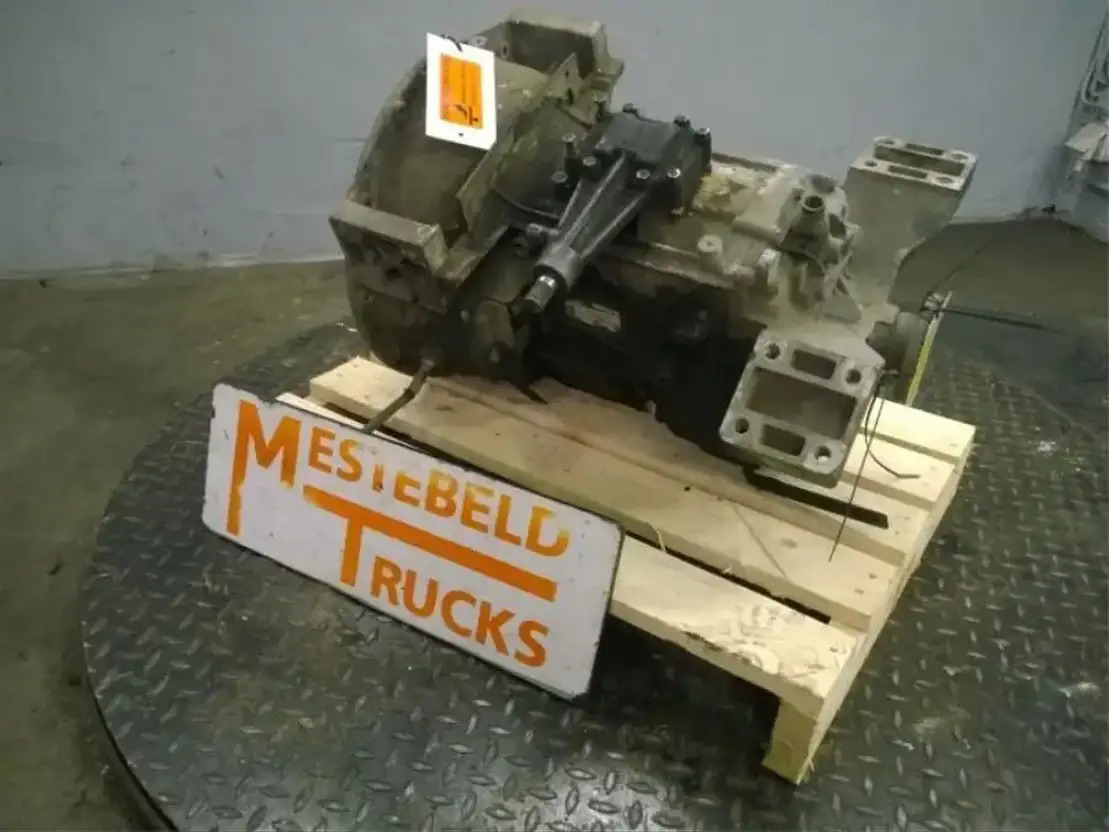 Mercedes-Benz Versnellingsbak S5-42 - Caixas de velocidade e peças para Camião: foto 1 Mercedes-Benz Versnellingsbak S5-42 - Caixas de velocidade e peças para Camião: foto 1