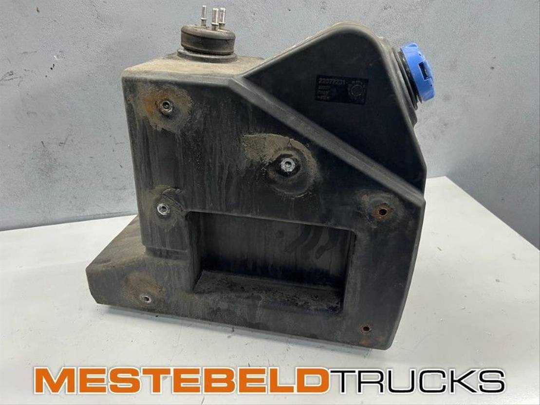 Volvo Adblue tank - Sistema de combustível para Camião: foto 1 Volvo Adblue tank - Sistema de combustível para Camião: foto 1