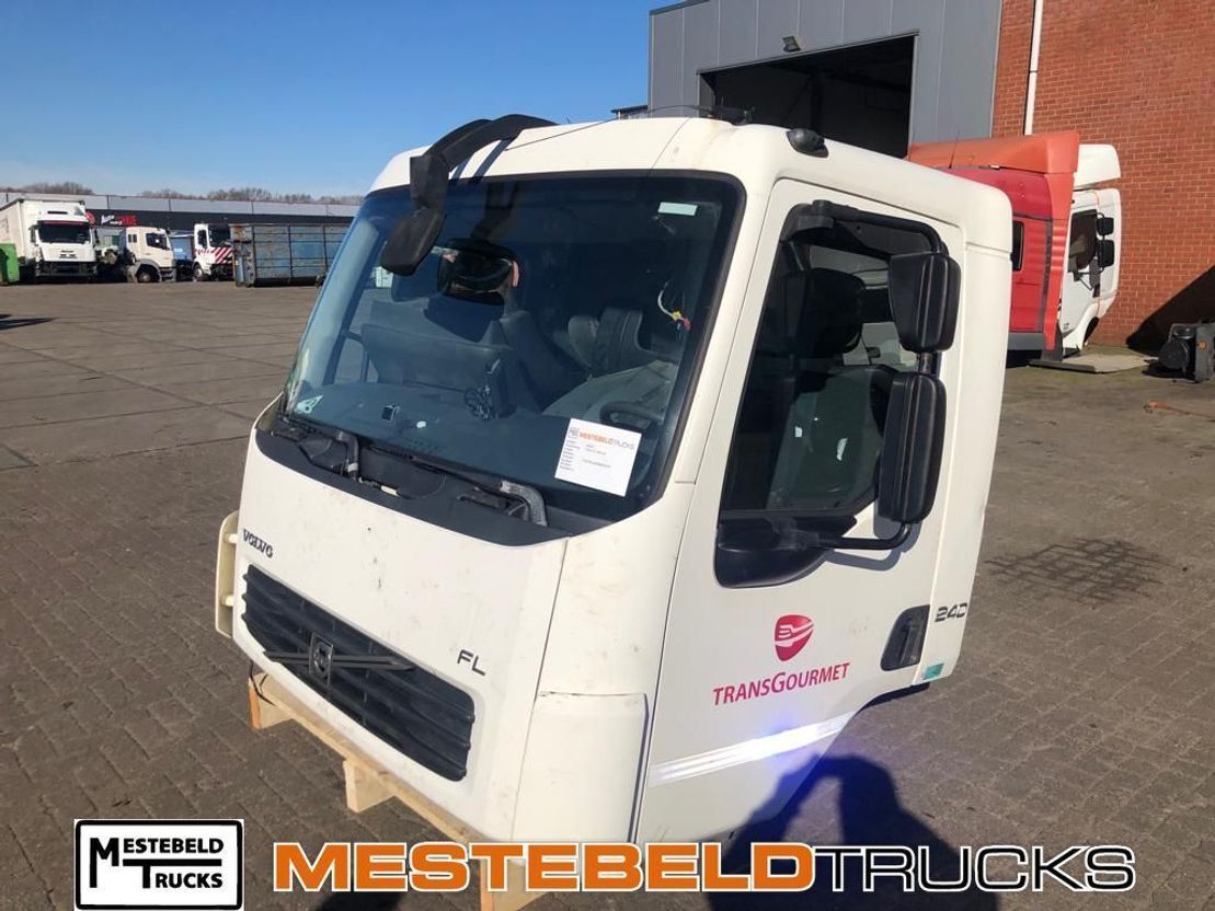 Volvo Cabine - Cabine para Camião: foto 2 Volvo Cabine - Cabine para Camião: foto 2