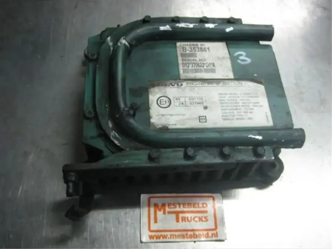 Volvo ECU FH-serie - Sistema elétrico para Camião: foto 1 Volvo ECU FH-serie - Sistema elétrico para Camião: foto 1