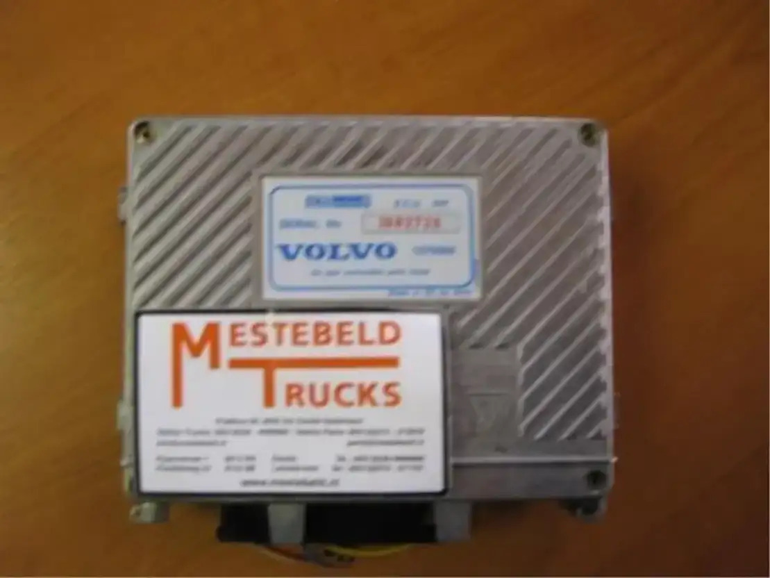 Volvo ECU unit FL 6 - Sistema elétrico para Camião: foto 1 Volvo ECU unit FL 6 - Sistema elétrico para Camião: foto 1