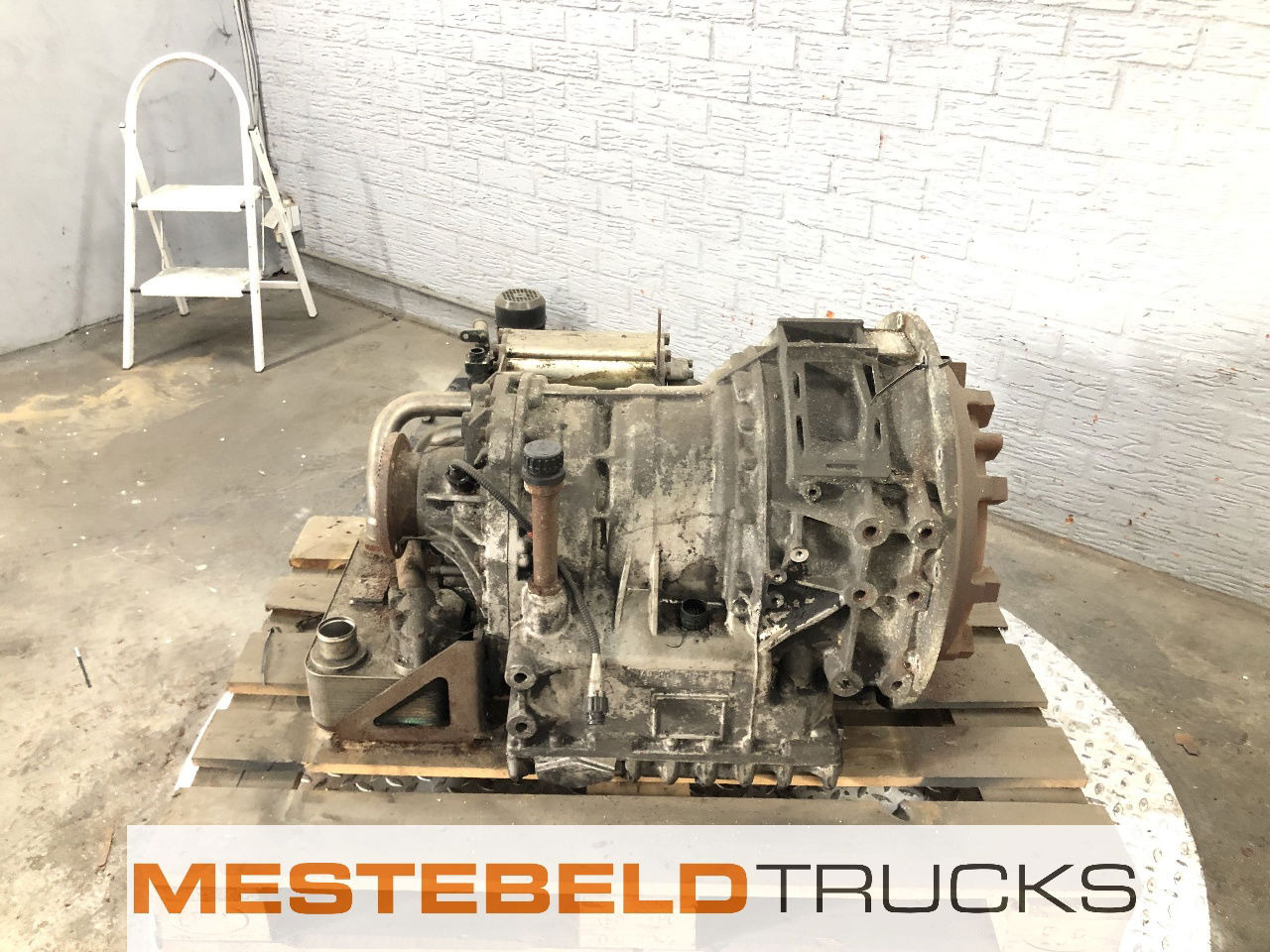 Volvo Versnellingsbak 5 HP 602 C Bus - Caixas de velocidade e peças para Camião: foto 3 Volvo Versnellingsbak 5 HP 602 C Bus - Caixas de velocidade e peças para Camião: foto 3