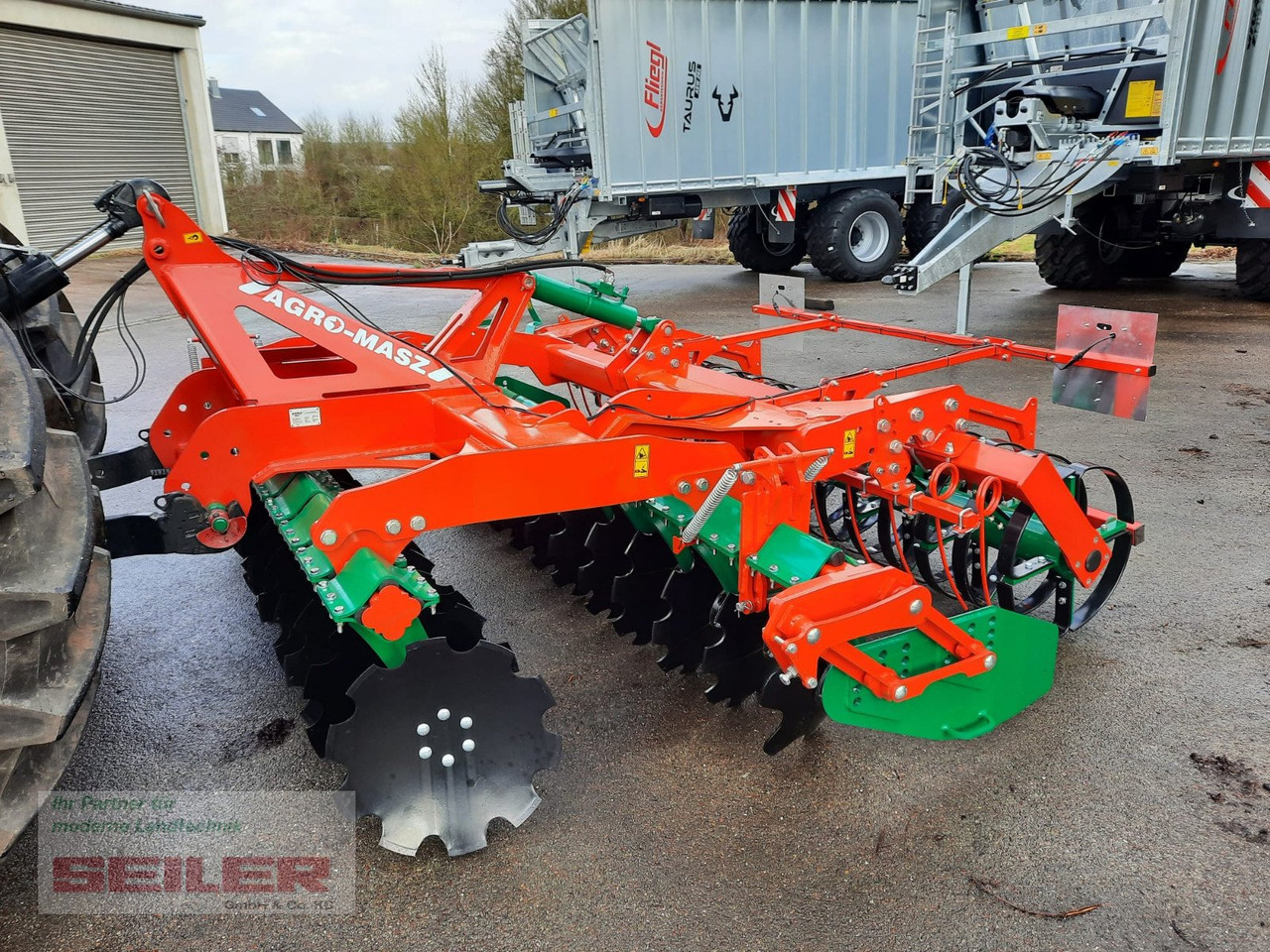 Agro-Masz TROL 30 3m + Dachring 600 - Grades de discos: foto 2 Agro-Masz TROL 30 3m + Dachring 600 - Grades de discos: foto 2