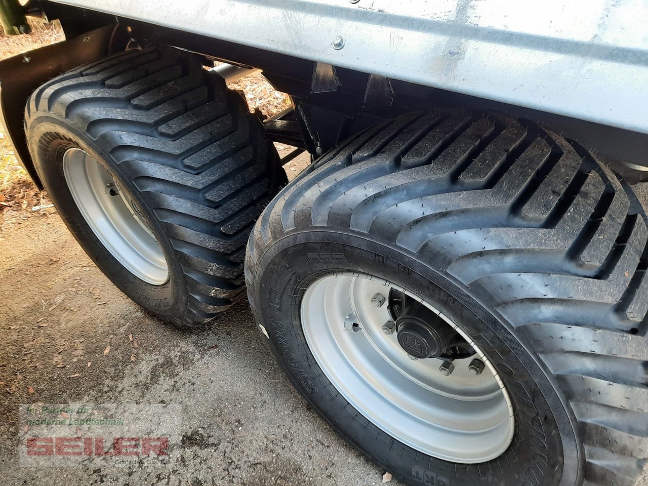 Fliegl TMK 140 FOX JUMBO-TITAN 20m³ - Reboque basculante agrícola: foto 3 Fliegl TMK 140 FOX JUMBO-TITAN 20m³ - Reboque basculante agrícola: foto 3