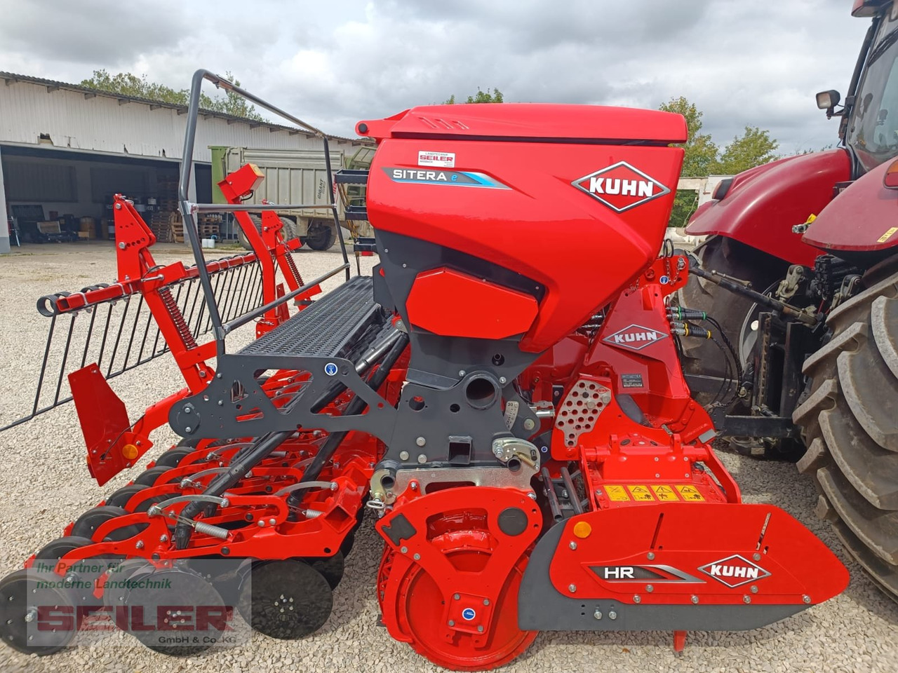 Kuhn HR 3030 D + Sitera 3030-24E - Semeadora combinada: foto 3 Kuhn HR 3030 D + Sitera 3030-24E - Semeadora combinada: foto 3