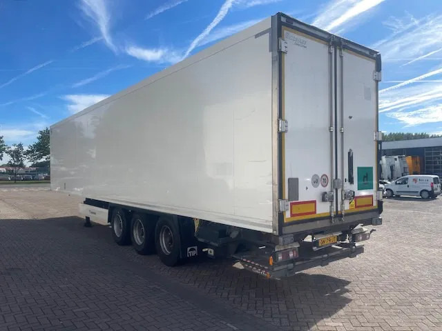 Krone THERMO KING - TUV - NL TRAILER - Semi-reboque frigorífico: foto 5 Krone THERMO KING - TUV - NL TRAILER - Semi-reboque frigorífico: foto 5