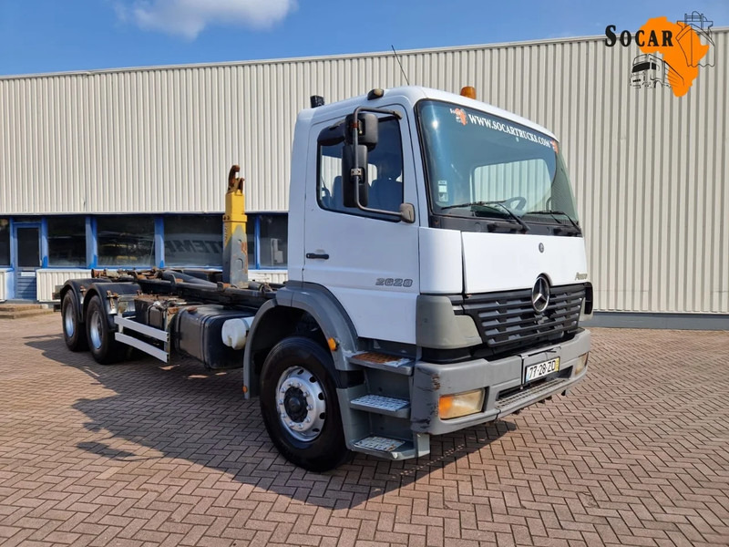 Mercedes-Benz Atego 2628 6x4, Manual gear, full steel suspension - Camião chassi: foto 1 Mercedes-Benz Atego 2628 6x4, Manual gear, full steel suspension - Camião chassi: foto 1